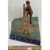 Image 2 : MAN LEANING ON FENCE WOOD CARVING 