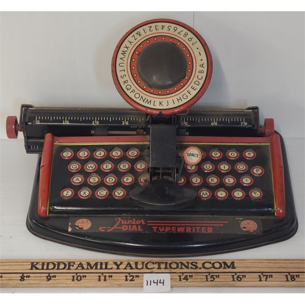 MARX TOYS TIN JUNIOR DIAL TYPEWRITER