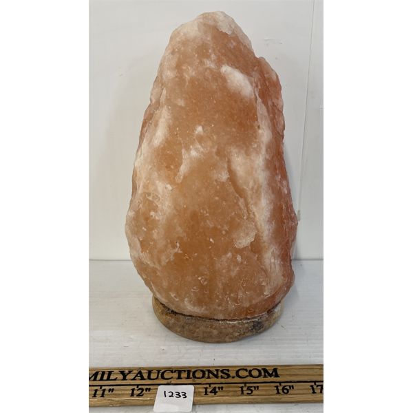 HIMALAYAN SALT LAMP