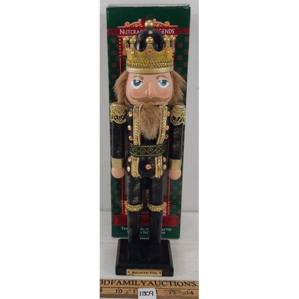 HAND-CRAFTED WOODEN NUTCRACKER KING W/ BOX 