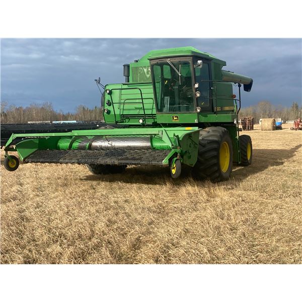 JD 8820 Titan II Combine, 914 7-belt pickup, chopper, runs good, 4575 hrs, SN. X625808 PH (780)499-0