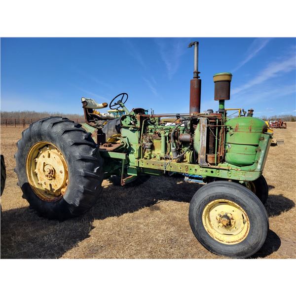 JD 4010 Open station, diesel, 8 spd, dual hyds, was running when restoration was started, approx 8 y