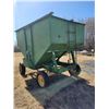 Image 4 : Green gravity wagon, approx. 200-250 BU capacity