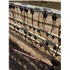 Image 3 : IH 16, 5 bar rake, new tires