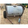 Image 1 : Galvanized water tank c/w axle
