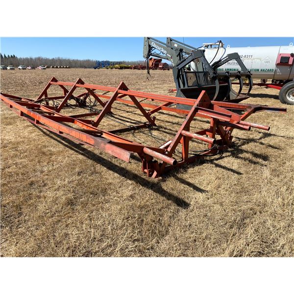 Steel 6-bale deck for Rd bales, hyd. tilt