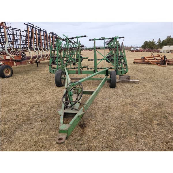 50 Ft of tine harrows C/W draw bar. Tines are 11-12 inch.