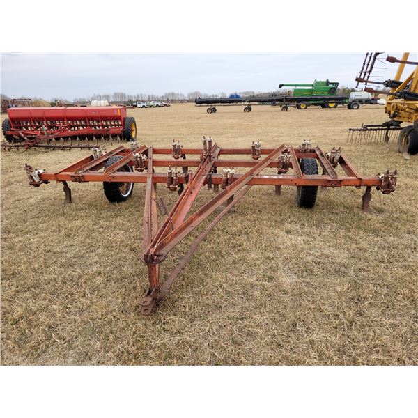 Cockshutt 246, Approx. 14 Ft, Deep tillage