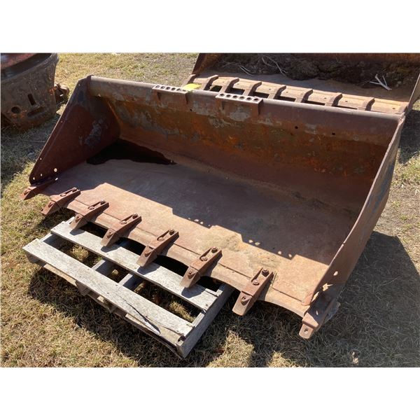 70" tooth bucket for skidsteer.