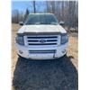 Image 2 : 2009 White Ford Expedition, V8 auto c/w leather interior, sun roof, decent all terrain 20" rubber & 