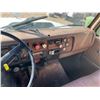 Image 30 : 1984, International S1900 diesel auto, New air ride seat. c/w Onan commercial 4500 gen set, deck, to