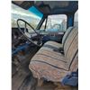 Image 19 : 1983 Chevy 70, Tag axle on air, V8, 5 & 2 spd, showing 119,118 km, SN. 1GBJ7D1E5DV121802