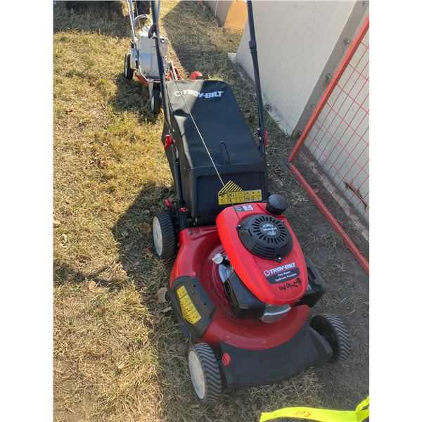 Troy built 20" lawn mower. Mulch and bag.