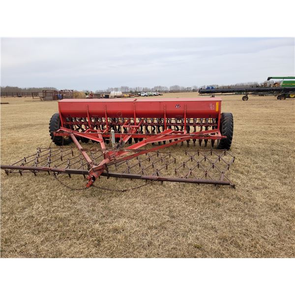 MF Approx 13 Ft End wheel Disc drill C/W 4 diamond harrows