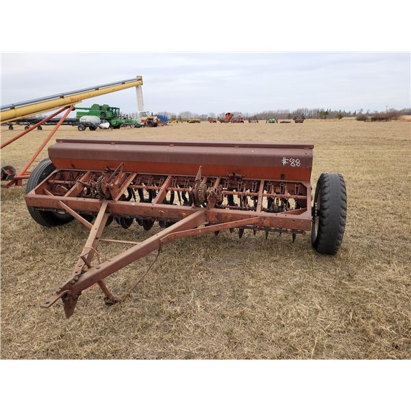 IH Approx 10 Ft Seed Drill C/W fertilizer tank