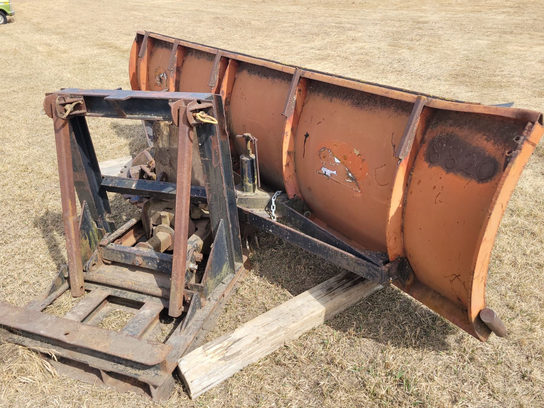 12 ft Dozer c/w Frt mt frame. Located in N.Side field