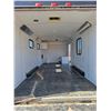 Image 6 : 2009 Continental 20 ft enclosed tandem axle office trailer c/w fold down ramp, side door, A/C, heate