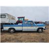 Image 4 : 1976 Ford F150 Ranger XLT, ext. cab, 460 V8 auto, showing 86,290 km (which may be orig.), 8-track & 