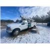Image 1 : 2000 Ford F450 2x4, showing 206,213 mi, V10 auto, 15,000 lb GVW c/w working Telsta hyd. Man basket,