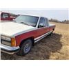 Image 3 : 1993 GMC SLE 1/2 Ton Extended Cab, V8, Auto,  8' Box, Loaded, clean interior, has keys, hood won't o
