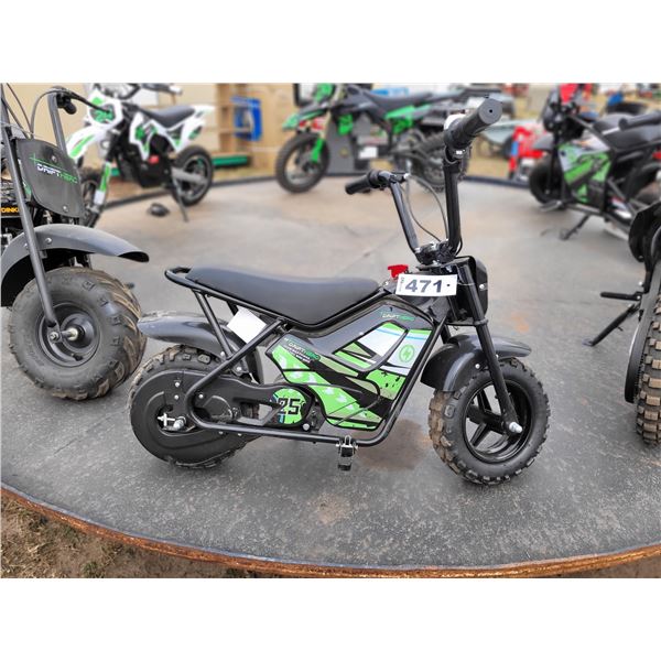 2022 Drift hero mini bike 250W C/W charger. Works good Serial #H1JSCBC17NF001696