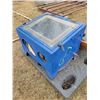 Image 1 : Blue sandblasting unit