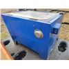 Image 4 : Blue sandblasting unit