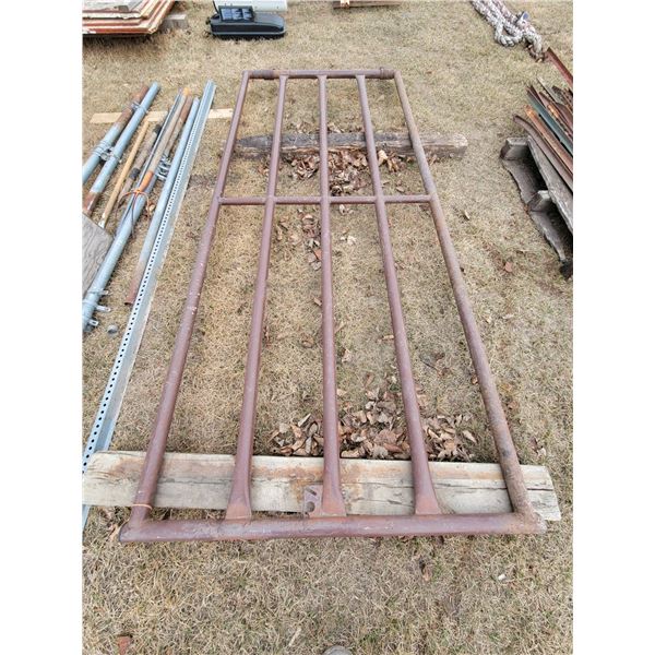 114" Brown gate c/w hinges