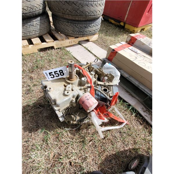 2 gas motors for repair