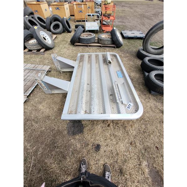 Merrit alum. Headache rack.