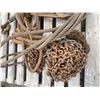Image 3 : Chains, boomers, cables, shackles, Located in N.Side field