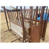 Image 1 : Cattle squeeze c/w head gate