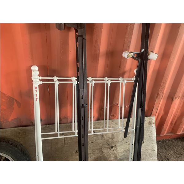 Head board & mattress rails