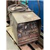 Image 2 : Red D Arc E300 Contractor 3 Plus 2 electric welder