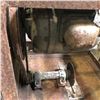 Image 3 : Rusty industrial equipment saw