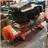 Image 1 : 1.5 hp 3 gal air compressor