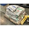 Image 1 : Pallet full of industrial medium solar salt 50 pound bags & food grade salt bags