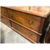 Image 2 : 4 cabinet wooden dresser (approx. 71in W 28in H 21in D)