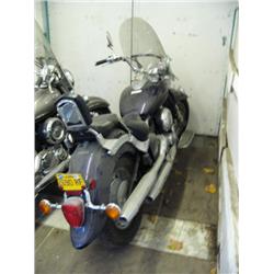 2001 Yamaha Motorcycle,  650cc- purple- VIN # JYAVM01E01A3016- 657.5 miles- value $3,250 - 5,000 (6)