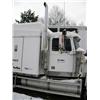 Image 5 : 1993 semi-tractor- VIN #2WKPDCXHIPK931813, gross vehicle weight 52,000, model 4964F, 254,462 miles (