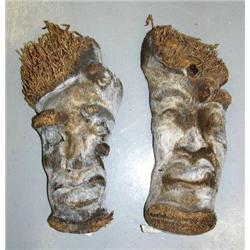 Lot of 2 masks 19"(4)