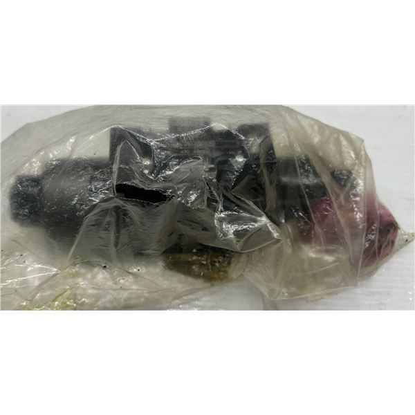 Nachi #SS-G03-C5-FR-D2-E22 Hydraulic Valve