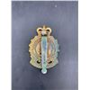 Image 2 : Canadian Armed Forces Servire Armatis Administration Pin Uniform Badge