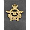 Image 1 : Royal Canadian Airforce Anodised Gold Cap Badge - St Edwards Crown