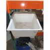 Image 2 : Utility Wash Basin / Laundry Sink