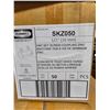 Image 2 : Hubbell tradeSELECT 1/2" EMT Set Screw Coupling Zinc 10x50 count = 500