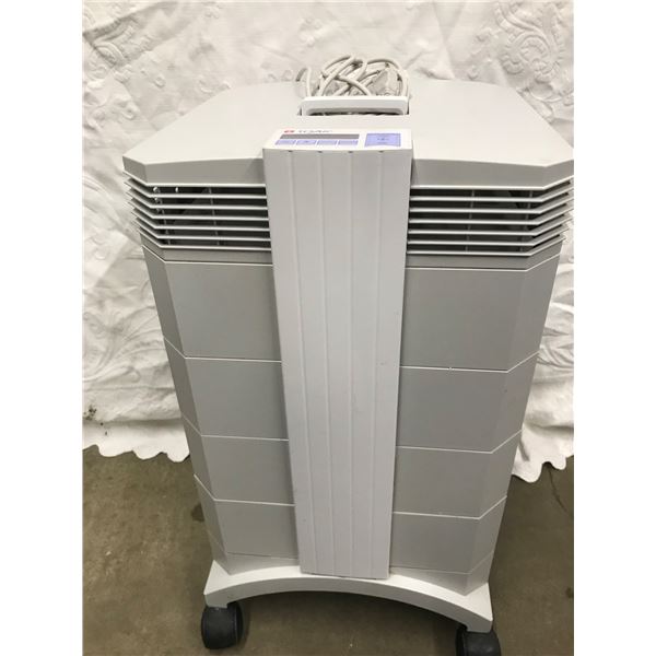 IQAIR AIR FILTER - WORKS!
