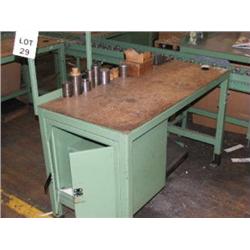 QTY OF 5 STEEL WORK BENCHES