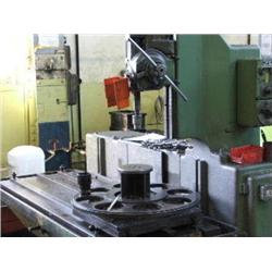 HERBERT SINGLE SPINDLE DRILLING MACHINE WITH 1850 MM TABLE