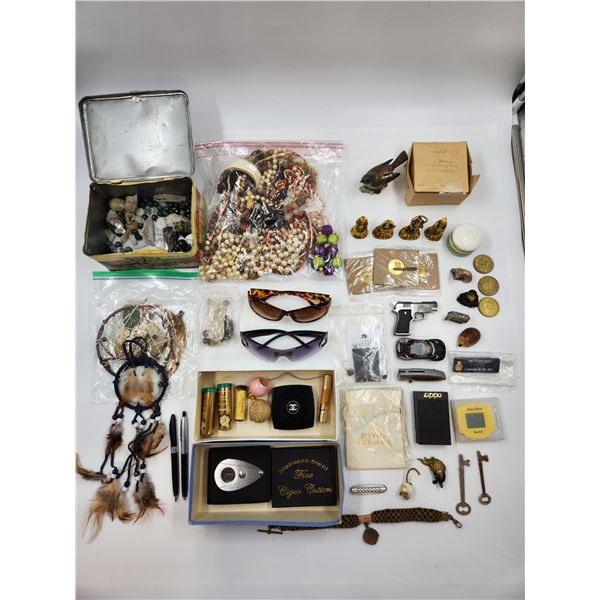 Decor & Accessories Lot